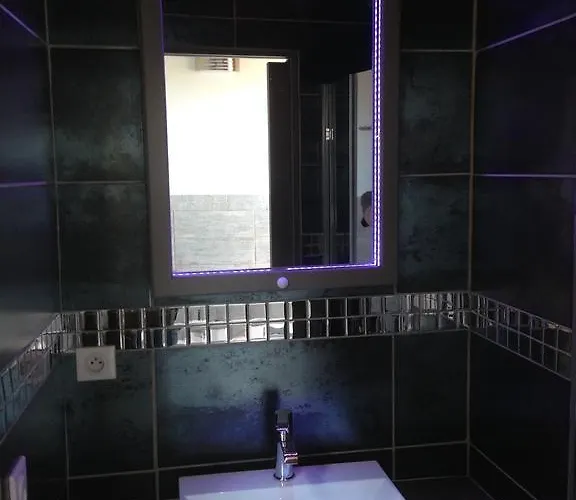 Apartman Les Combles - Etienne De Cuines *